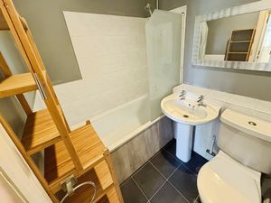 Photo 2- click for photo gallery